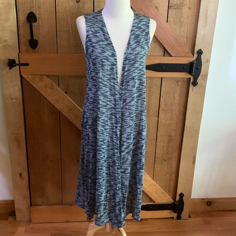 Woman’s LULAROE Midi Acrylic Vest Coverup S Size Small Teal Blue Black White